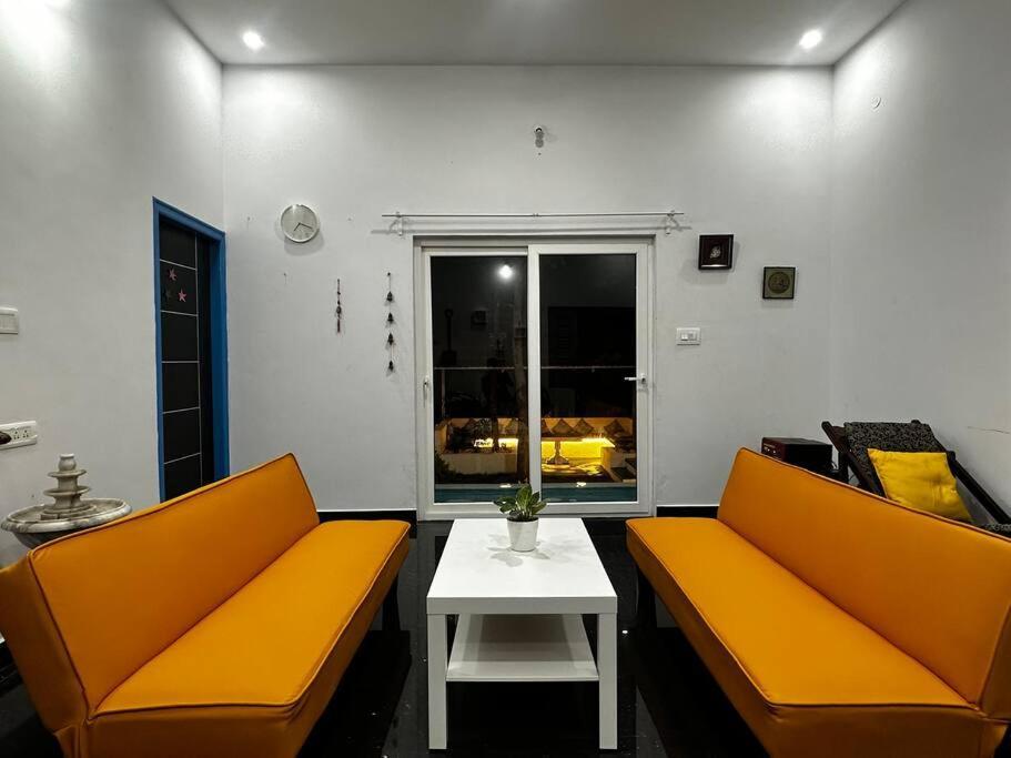 Serenity Farm Stay Hampapura Bagian luar foto