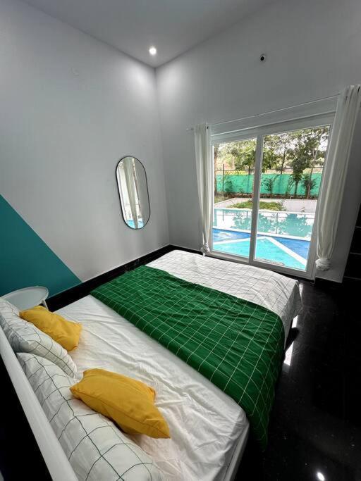 Serenity Farm Stay Hampapura Bagian luar foto