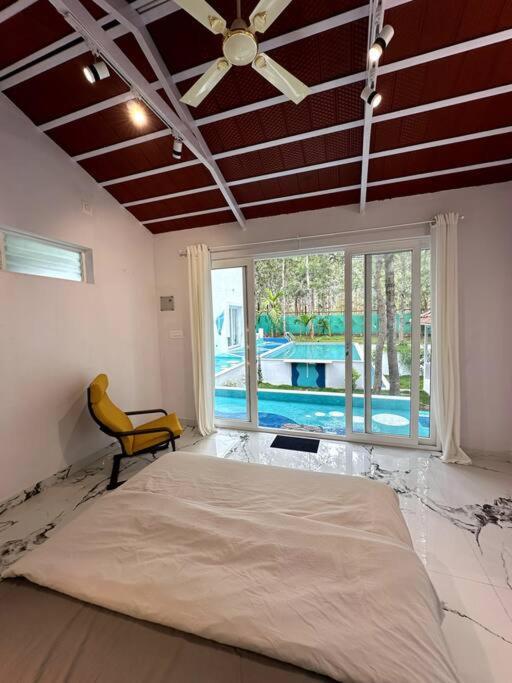 Serenity Farm Stay Hampapura Bagian luar foto